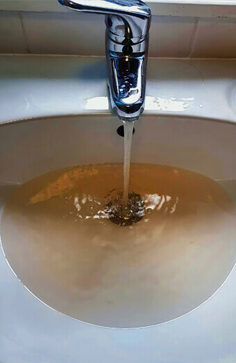 https://plumberwanneroo.com.au/uploads/2025/06/blocked-drains-905984.jpg