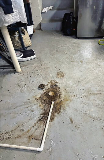 https://plumberwanneroo.com.au/uploads/2025/06/emergency-plumbing-546847.jpg